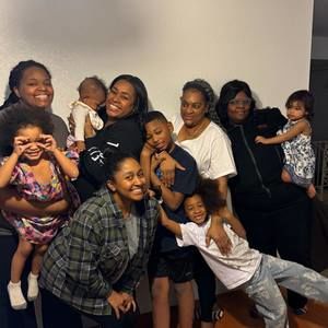 Meet your Posher, Pamela